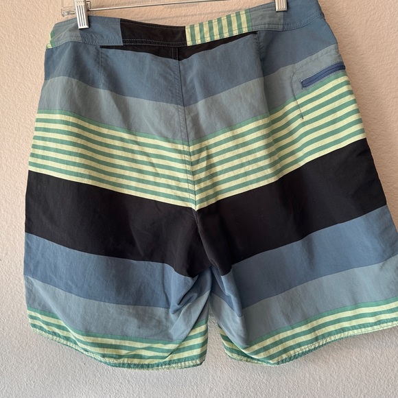 Patagonia Mens wavefarer board shorts 19” - Picture 6 of 7